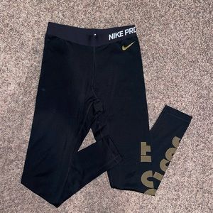 Nike pro dri-fit leggings womens size medium